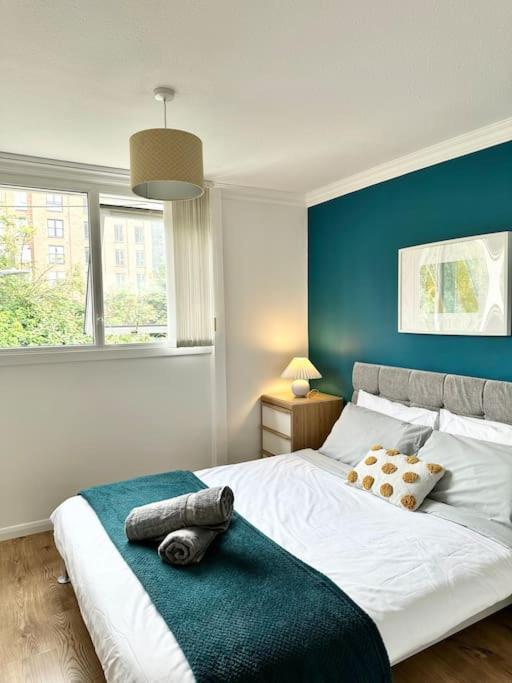 6 Guests House Old Trafford,Media City,City Centre, Free Parking Mánchester Exterior foto