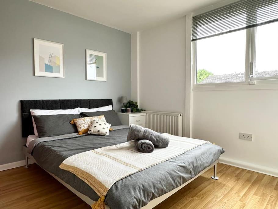6 Guests House Old Trafford,Media City,City Centre, Free Parking Mánchester Exterior foto